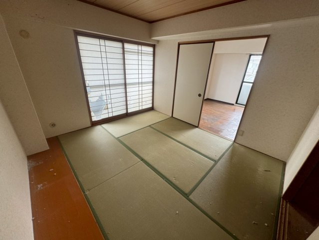 パシフィックマンションの和室