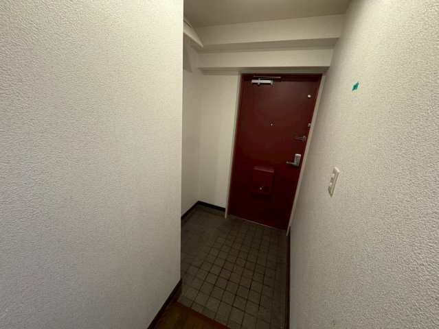 パシフィックマンションの玄関