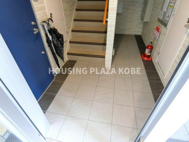 ワコーレヴィータ神戸須磨浦通のロビー