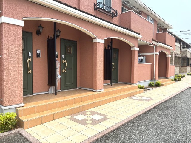 グリーンアベニュー　Ｗのエントランス