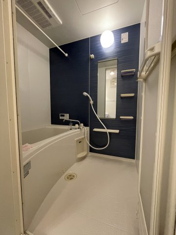 グリーンアベニュー　Ｗの浴室