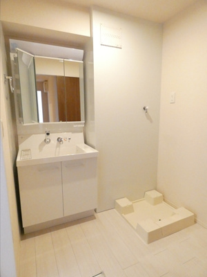 【洗面所】 | ソレイユ