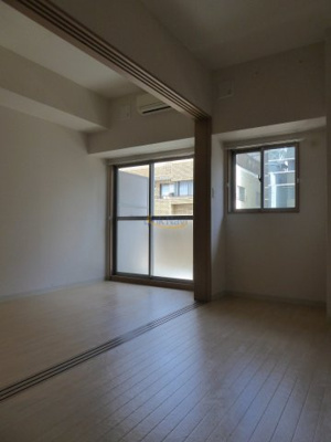 【居間・リビング】 | エスタブレ南森町