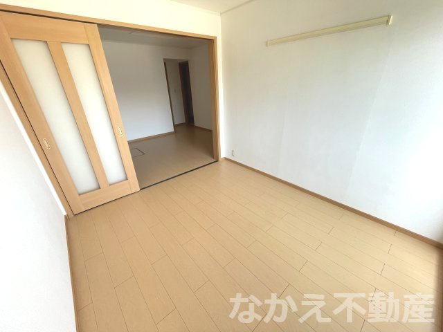 【寝室】 | 使い勝手のいい寝室です