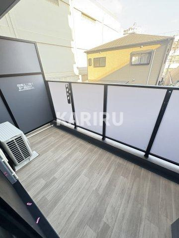 レジュールアッシュ緑橋駅前のバルコニー