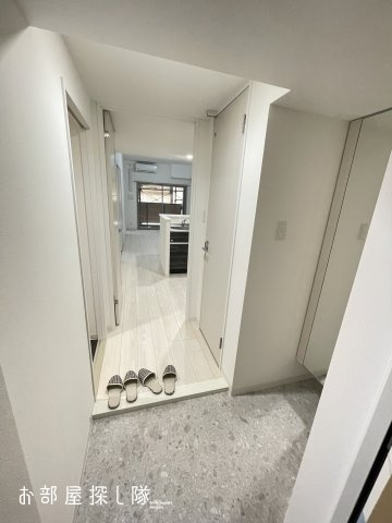 エクストラパレスの玄関