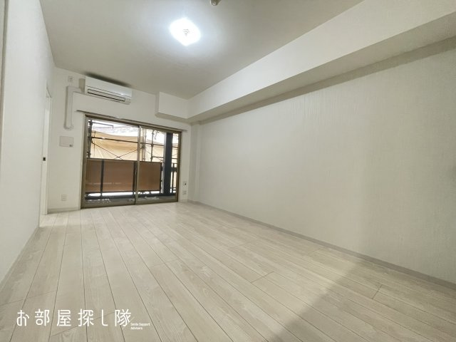 エクストラパレスの居間・リビング