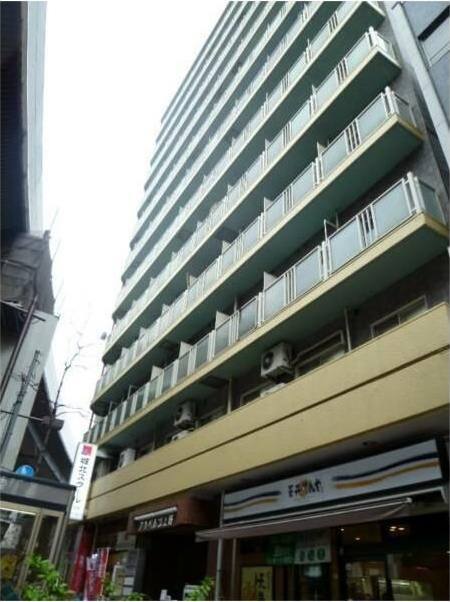 アルベルゴ上野の外観