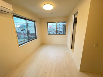 【寝室】 | メゾン・ウィステリア