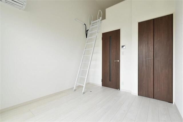 グランクオール西池袋の居間・リビング