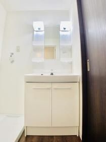 太平ビルの洗面所