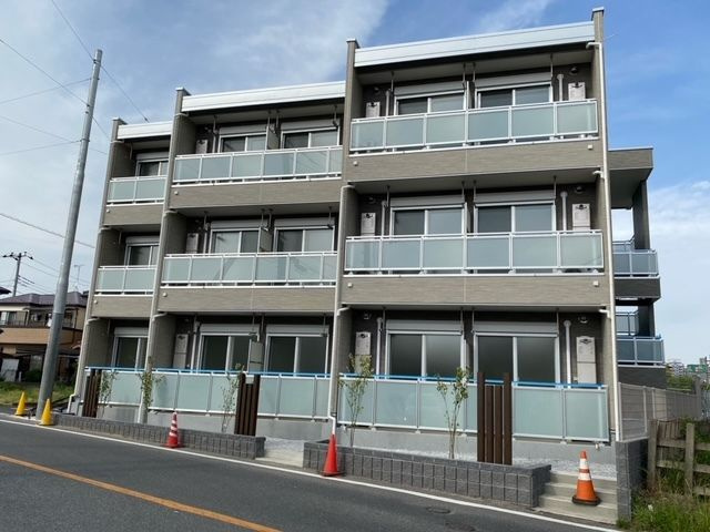 リブリ・岩槻のエントランス