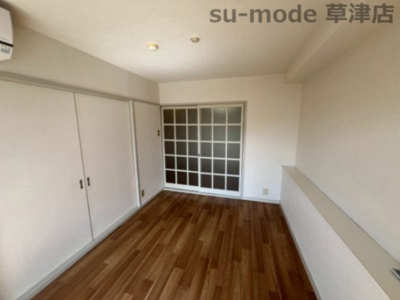 【洋室】 | 中沢椋館 | コンパクトな洋室です（退去後の写真になり改装・ハウスクリーニング前となります）