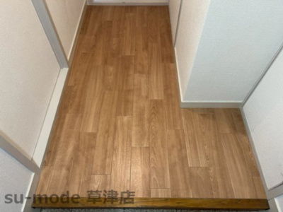 【玄関】 | 中沢椋館 | 玄関です（退去後の写真になり改装・ハウスクリーニング前となります）