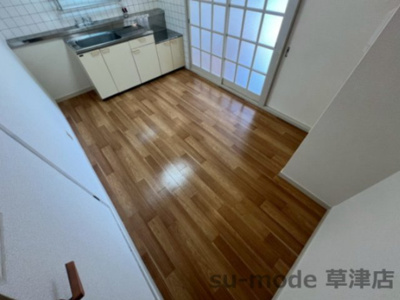 【居間・リビング】 | 中沢椋館 | リビングです（退去後の写真になり改装・ハウスクリーニング前となります）