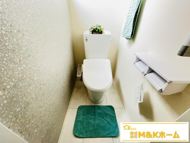 常滑市西之口2丁目　全8棟　2号棟のトイレ|トイレ　温水洗浄便座付きです♪