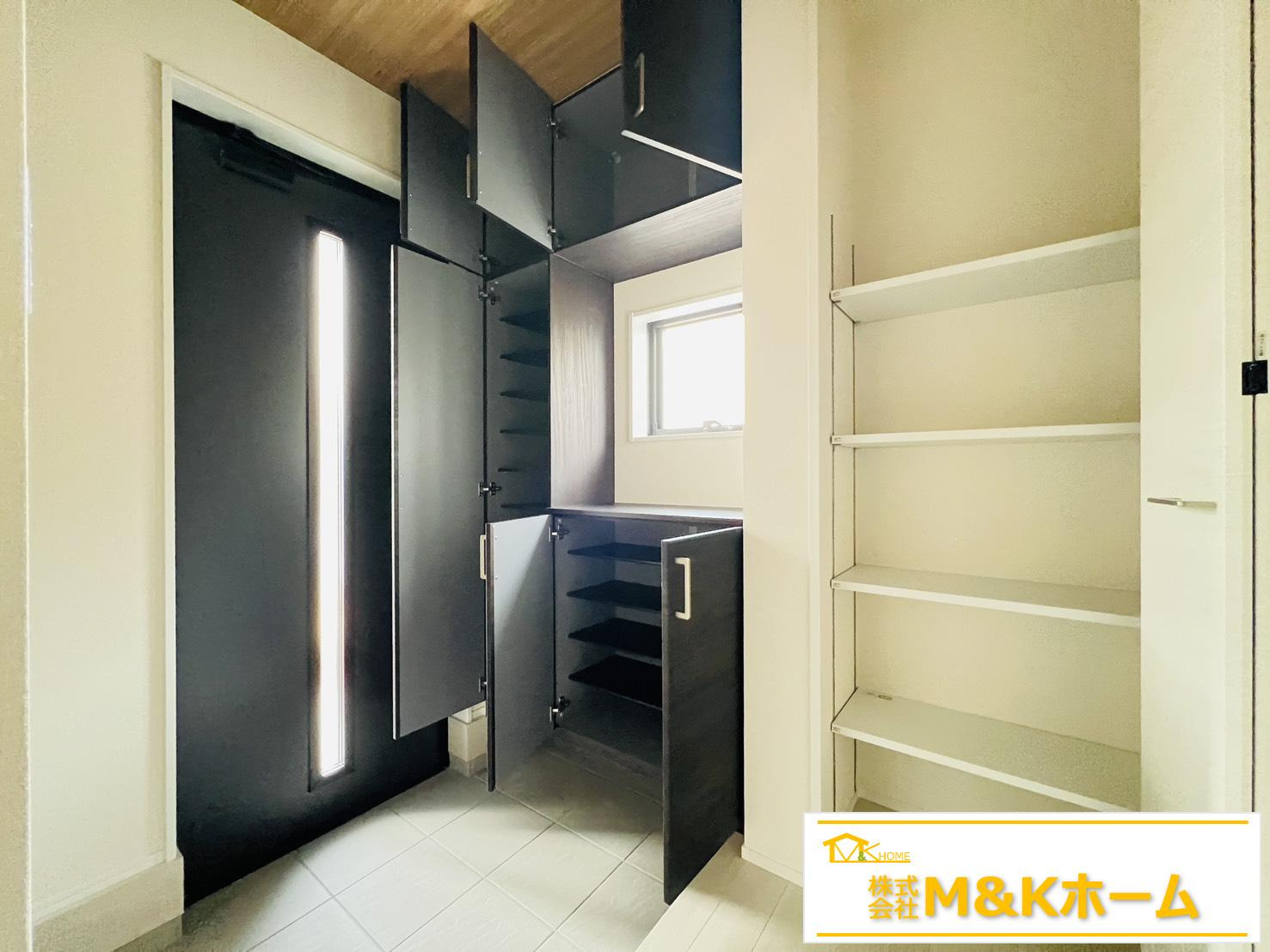 常滑市西之口2丁目　全8棟　2号棟の玄関|収納豊富な玄関☆　耐震等級3取得☆