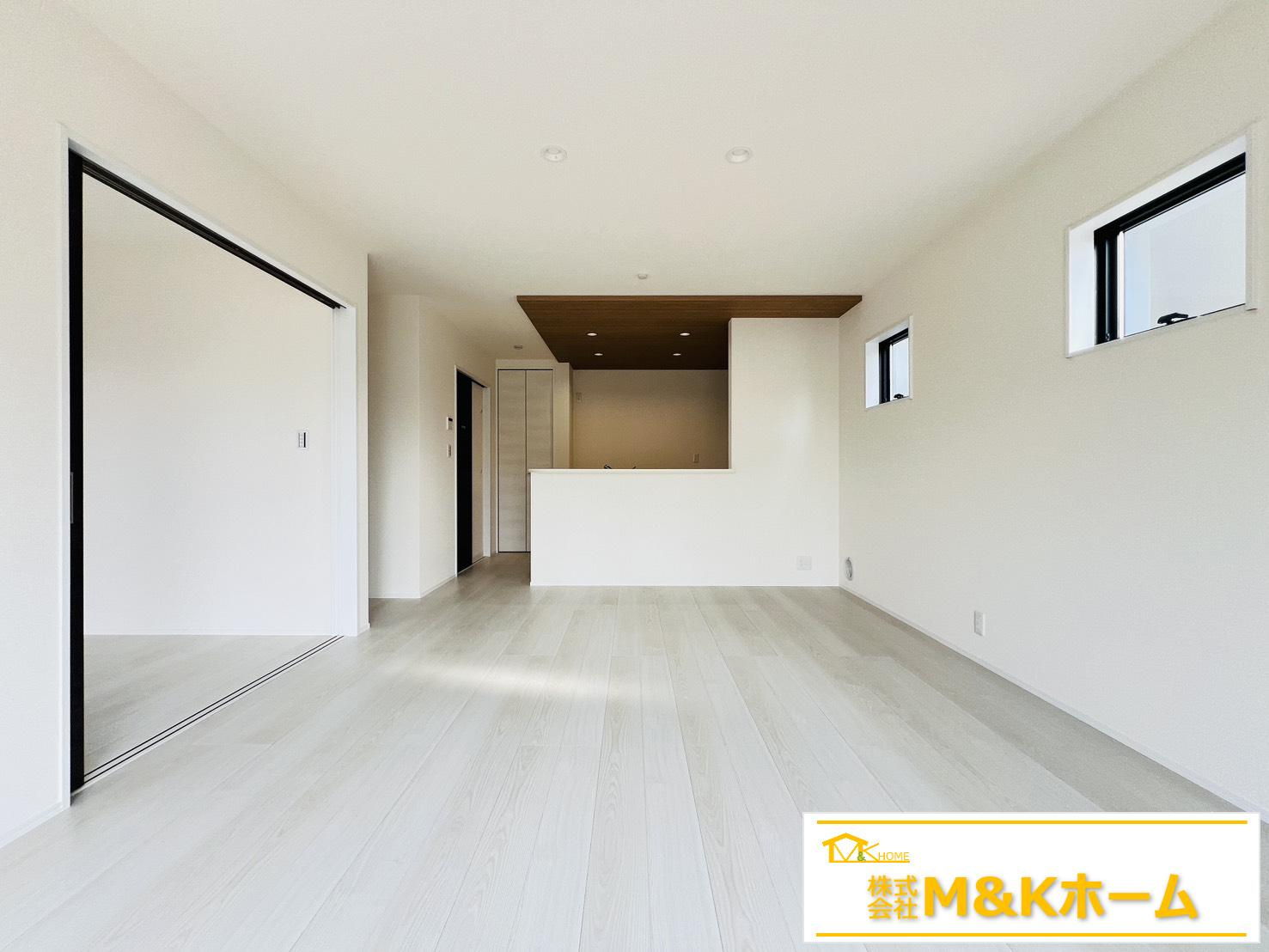 常滑市西之口2丁目　全8棟　2号棟の居間・リビング|LDK16.5帖　24時間換気システム搭載♪