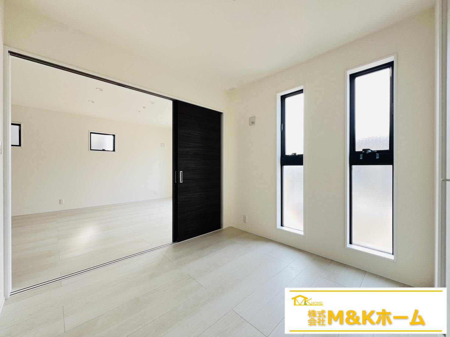 常滑市西之口2丁目　全8棟　2号棟の洋室|1階洋室4.31帖　全居室フローリング♪