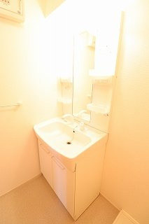 オルテシアの洗面所|コンパクトで使いやすい洗面所