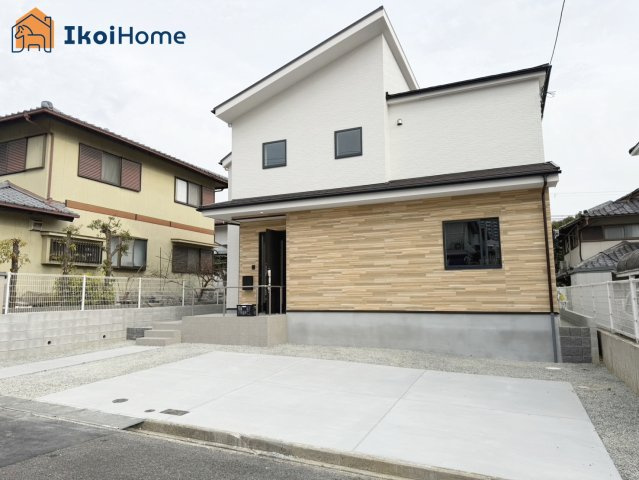 神戸市西区樫野台1丁目　新築戸建　樫野台1期　の駐車場|【ホームページに現地動画掲載中】●年中無休：当日予約可●駐車スペース並列4台可！＋バイク・自転車も！