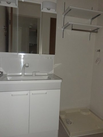 グラン　シャリオ　Ⅱの洗面所|コンパクトで使いやすい洗面所