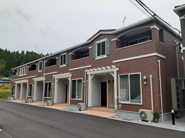 グラン　シャリオ　Ⅱの外観|外観は落ち着いています