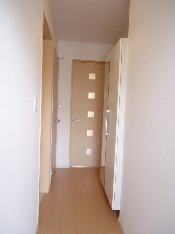 ハピネス・Ⅰの玄関|毎日通る玄関はこちらです