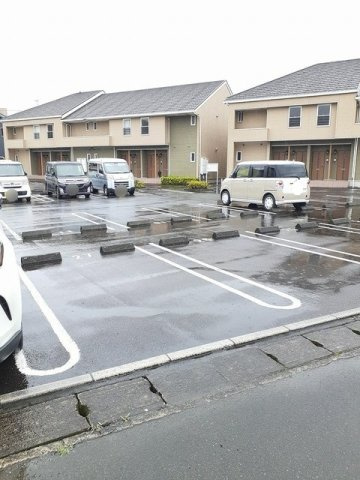 デスパシオ　カーサＡ棟の駐車場|駐車場があります