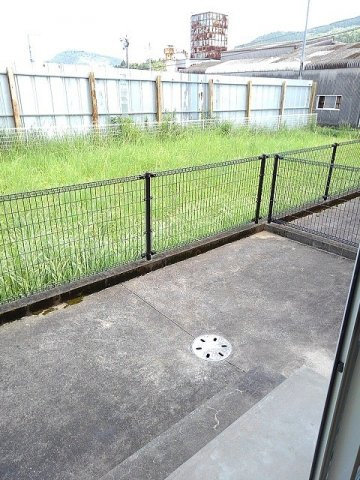 フレッシュリーガーデンＢの庭|お庭で自由な時間を過ごせます