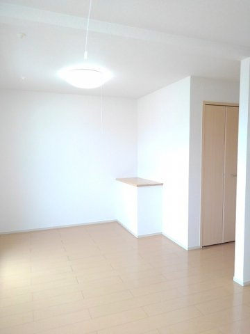 エスペランサ・コートのその他