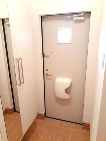 ハーモニー・ベルの玄関|落ち着いた玄関です