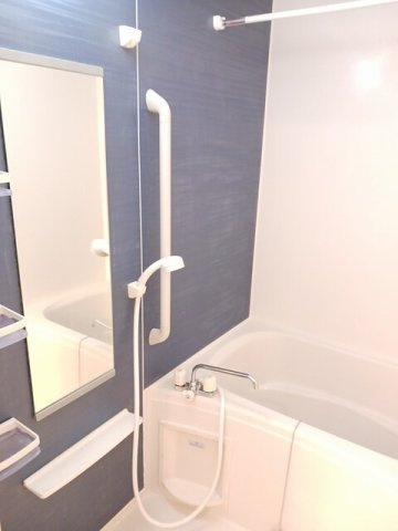 サイプレス　フレンズの浴室|コンパクトで使いやすいお風呂です