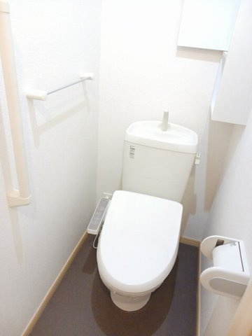 サイプレス　フレンズのトイレ|コンパクトで使いやすいトイレです