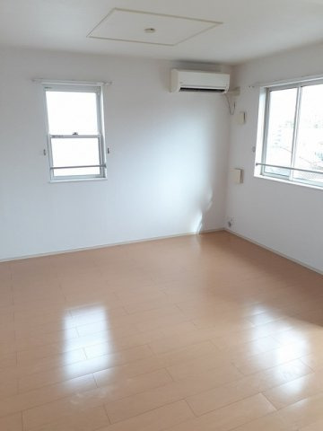 サルヴァトーレⅡ　Ａの居間・リビング|ゆったりとした居間です