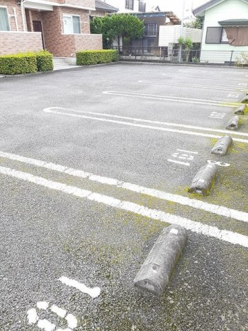 プリムローズヴィラＢの駐車場|駐車場完備です