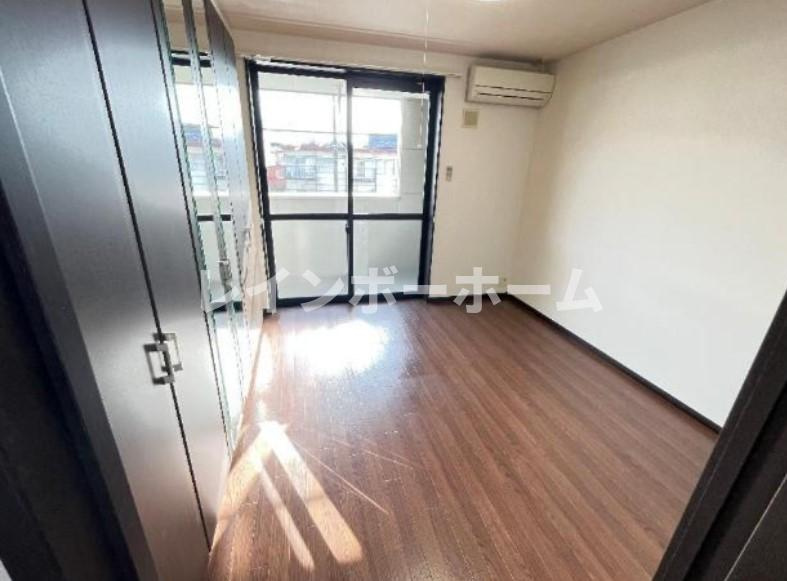 カームオータム大原の寝室