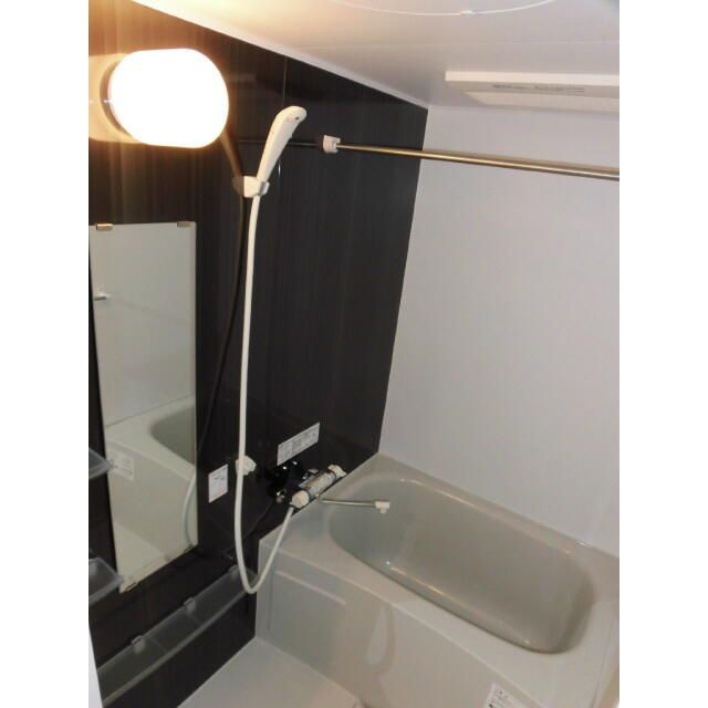 ブランミュールⅡの浴室