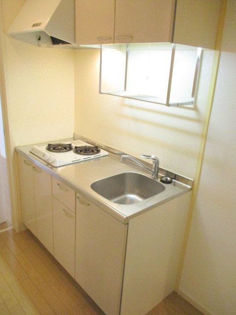 カーサ堤通のキッチン|★ガス２口システムキッチン★