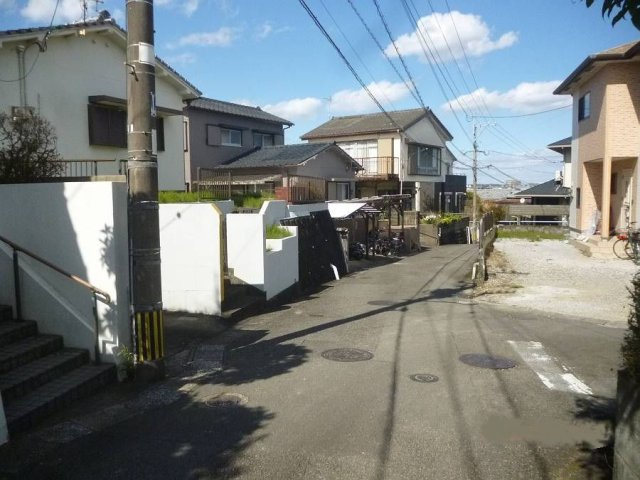 江南1丁目の前面道路含む現地写真