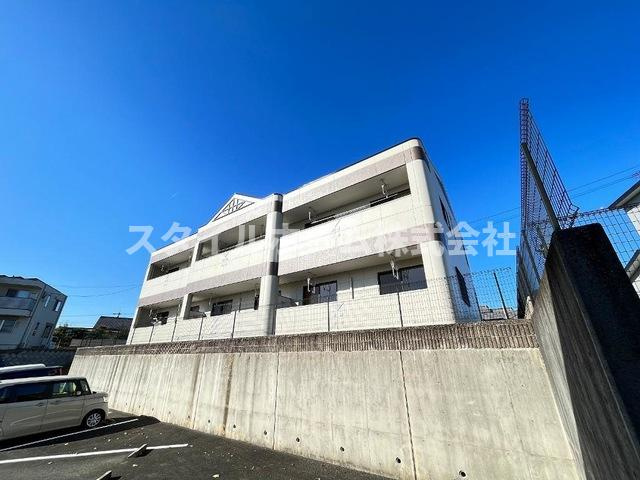 ホワイトハウス草間