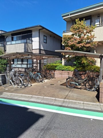 ベルメゾン翔のその他|屋根付サイクルポート