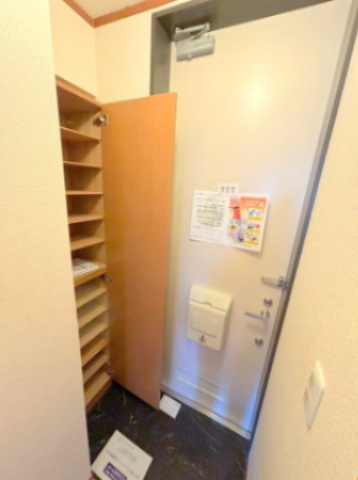 ベルメゾン翔の玄関|広々とした玄関