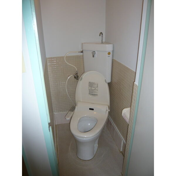 ニューマンション丸由のトイレ