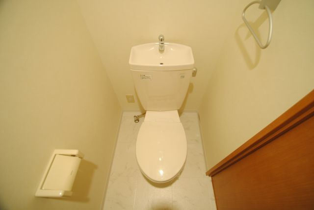 エクセレント東町のトイレ