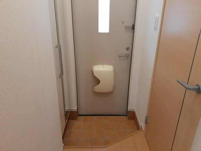 グランドール　レジデンスの玄関