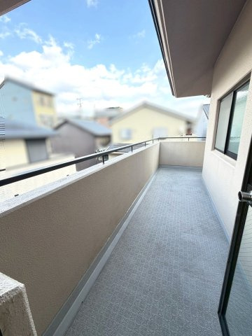 ◆室内リフォーム済◆３階上層階なし広々角住戸◆３沿線利用可能◆パークテラス桃山のバルコニー|バルコニー