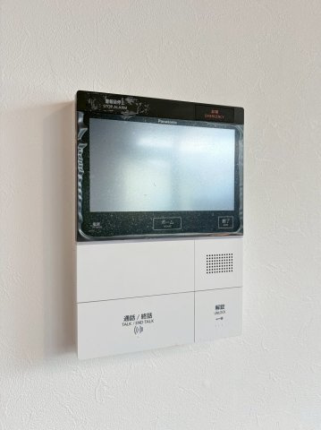 ◆室内リフォーム済◆３階上層階なし広々角住戸◆３沿線利用可能◆パークテラス桃山のその他|ＴＶモニター付きインターホン