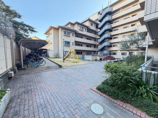 ◆室内リフォーム済◆３階上層階なし広々角住戸◆３沿線利用可能◆パークテラス桃山のその他|公園