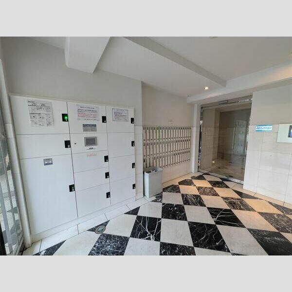 アーバイル文京白山　２０５号室のロビー